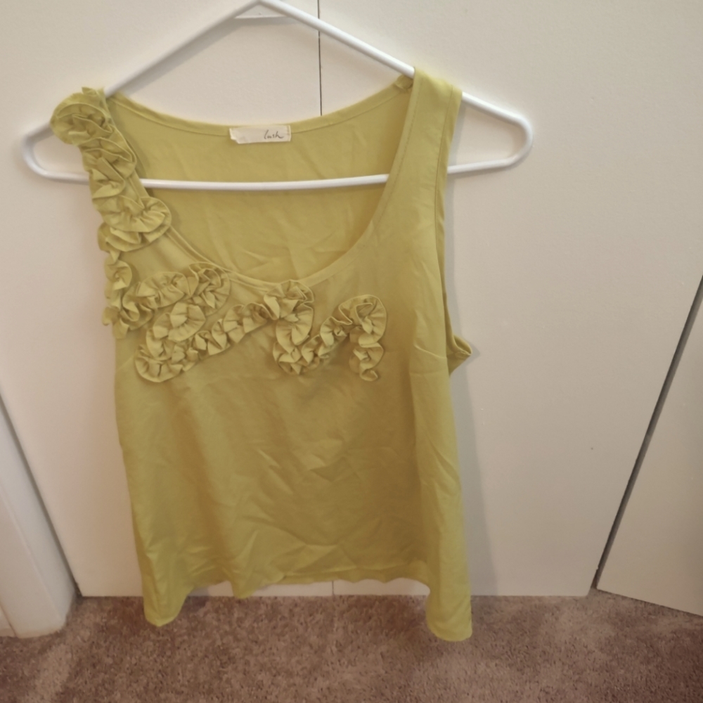 Sleeveless silky top